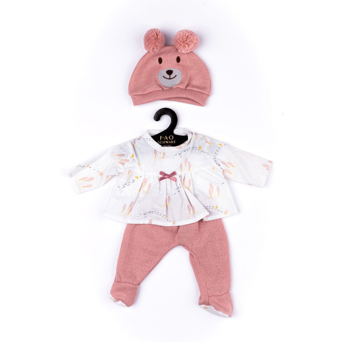 Completo rosa orsetto con camicetta, pantalone e cappellino per My FAO Doll 40 cm