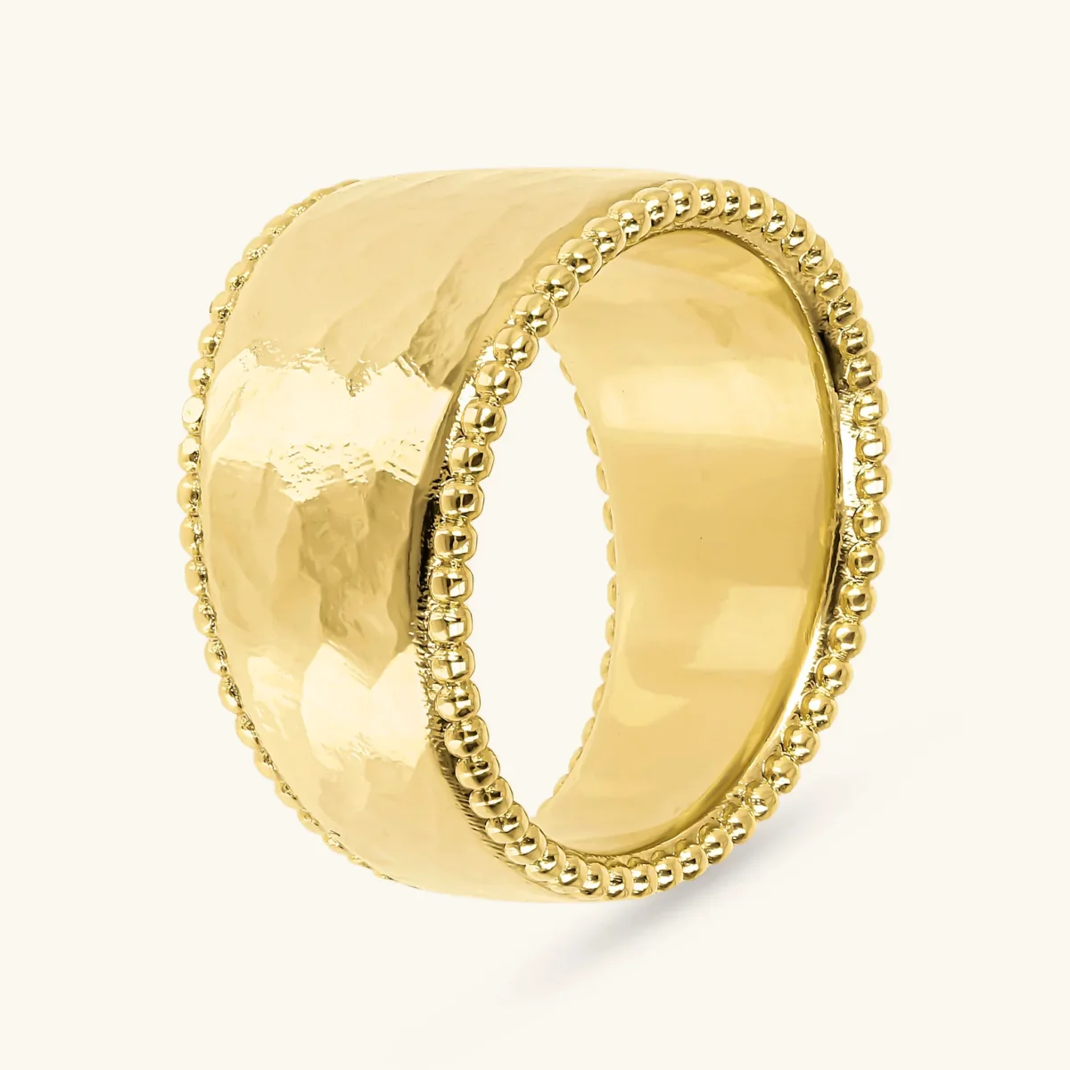 Anello a Fascia Martellato con Bordi a Palline